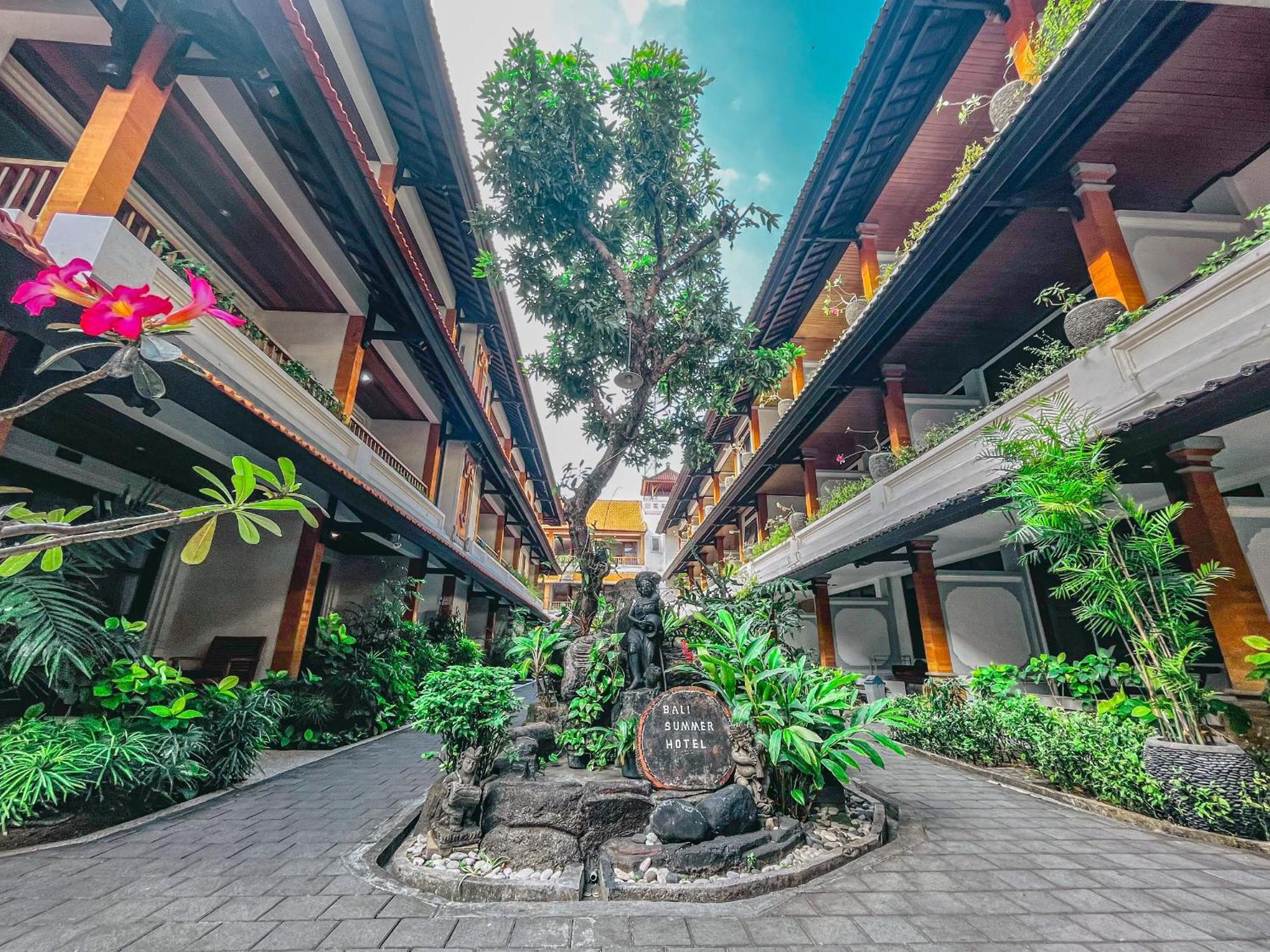Bali Summer Hotel By Amerta Kuta Lombok Zewnętrze zdjęcie